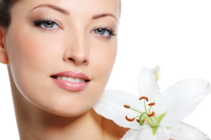 Rejuvenescimento Facial Com Vitamina C