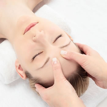 Shiatsu Facial