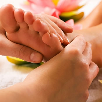 Reflexologia (massagem nos pés)